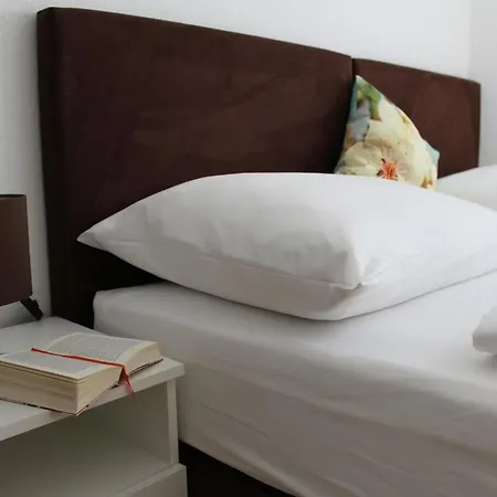 Wichner Apartment *